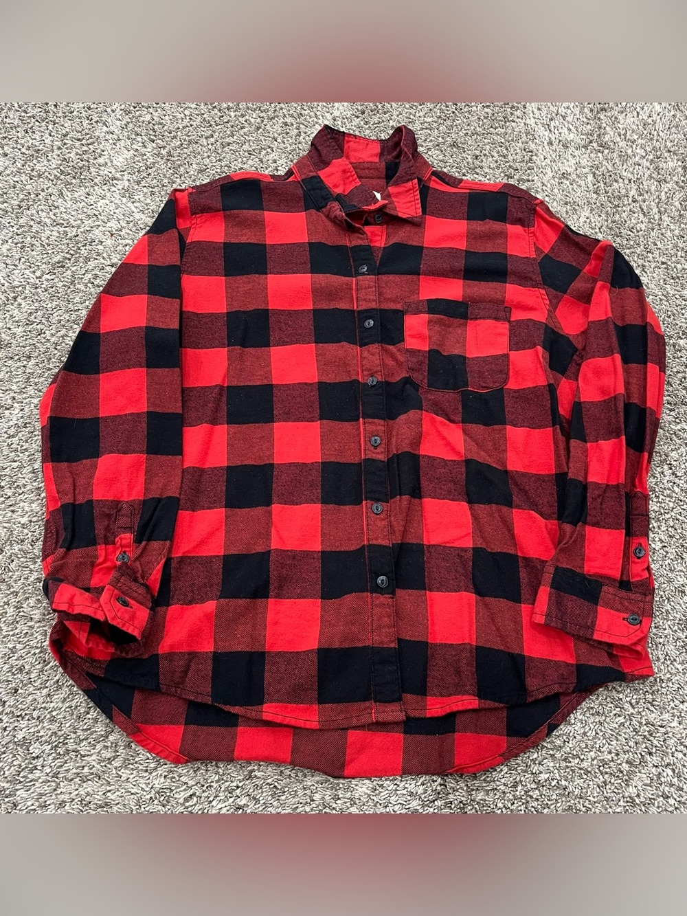 Universal Threads red & black long sleeve flannel